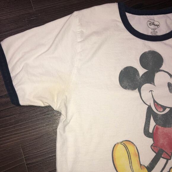 Vintage Disney Mickey Mouse Graphic Tee - Picture 5 of 6